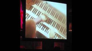 Robert Wolfe playing the Wurlitzer  Thursford [upl. by Solnit783]