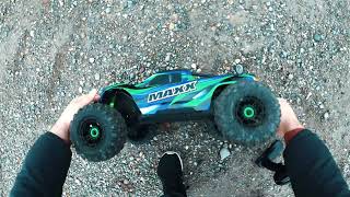 Traxxas WideMAXX essai dans le gravier de la vitesse et du FUN [upl. by Htebaile919]