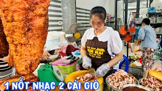 🟢Nhanh như chớp LYLY chặt 1 nốt nhạc xong 2 cái giò heo quay [upl. by Meriel]