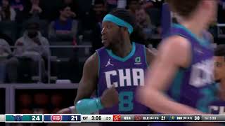 Montrezl Harrell Gets On The Board For The Hornets 🙌 [upl. by Oiramad]