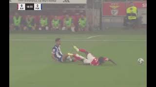 Fabio Cardoso Porto straight red card against Benfica [upl. by Encratia]