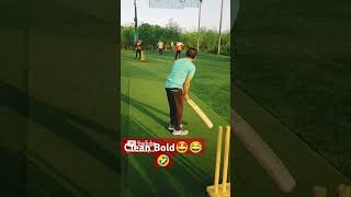 ये कैसे आऊट हो गया 😱😱😱😱🎯🔥🏏😭 turfcricket supercatch [upl. by Lelah]