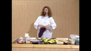 Billy Connolly bakes a Apple Pie on The Michael Parkinson Show [upl. by Nnayecats371]