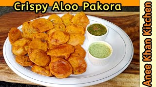 Crispy Aloo Pakora Recipe  Ramzan special Aloo ke Pakore  Aloo ke Pakode  Crispy pakoda recipe [upl. by Moreen]