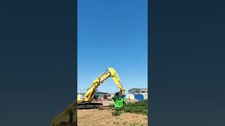 🟢 Tree shear OMEF BI500  GRAB ARM in action live forestryequipment woodworking treeshear [upl. by Nangatrad]