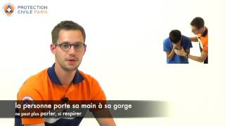 Conduite à tenir face à une obstruction totale des voies aériennes PSC1  Protection Civile de Paris [upl. by Niahs]