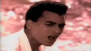 Jon Secada OTRO DIA MAS SIN VERTE Video OFICIAL 1992 [upl. by Tannie]