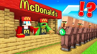 JJ and Mikey Surived 100 Days in MCDONALDS in Minecraft  Maizen [upl. by Ori205]