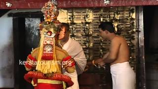 Muthappan Theyyam at Parassinikkadavu Temple [upl. by Siul936]