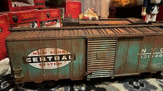 Custom weathering of garden scale trains How too video [upl. by Nevlin729]