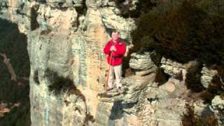 Un Bosc de llegenda Les roques encantades o encadenades [upl. by Jacinto751]