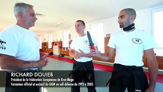 Krav Maga Vs Couteau électrique [upl. by Kurzawa]