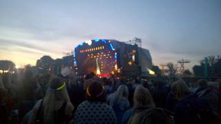 Coldplay live 2016 The scientist  Powderham Castle Big Weekend [upl. by Olympie728]