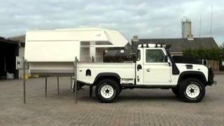 LANDROVER DEFENDER 110 HCPU met twee SOLO CAMPERCONTAINERS [upl. by Bazil]