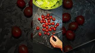 Ensalada de Atún con Lechuga y Tomates Frescos [upl. by Ordisy]