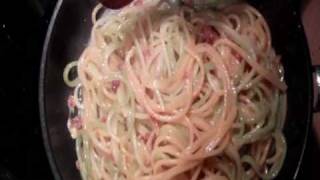 Spaghetti Carbonara Recipe in 4 Easy Steps [upl. by Nitsej237]