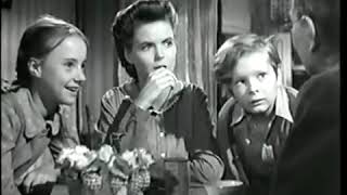 A Tree Grows In Brooklyn 1945 Film James Gleason Dorothy McGuire Joan Blondell [upl. by Keare]