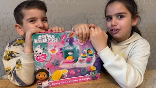 Unboxing Gabby’s Dollhouse Cakey Cat’s Kitchen Dough ToysReview [upl. by Lopez]