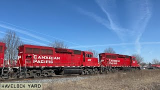 Loaded KLR Train H06 Back from Covia Mines [upl. by Eynaffit57]