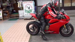 AKRAPOVICサウンドを聞け YAMAHA YZFR1 2016 Ducati Superbike 1299 Panigale S ヤマハ・YZFR1 アクラボビッチ [upl. by Harvie]