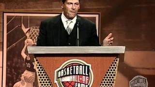 Geno Auriemmas Basketball Hall of Fame Enshrinement Speech [upl. by Simone]