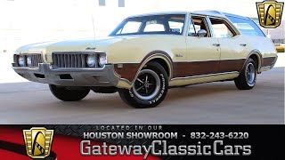 1969 Oldsmobile Vista Cruiser Gateway Classic Cars 1388 Houston Showroom [upl. by Nahpos]