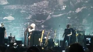 Roger Waters with Eddie Vedder Comfortably Numb at United Center July 23 2017 [upl. by Hugo]