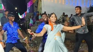 Super Chekka bhajana Dancer Chitra dance song neeruguttiguruprasad chekkabhajana viral videos [upl. by Meehahs]