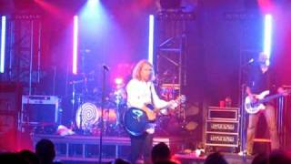 Collective Soul  Shine HQ FULL SONGLive concert at the Burt [upl. by Otto]