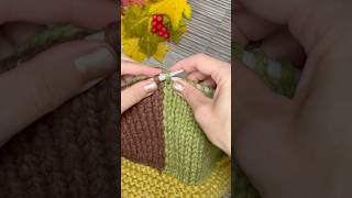 Intarsia knitting for beginners  Intarsia knitting with multiple colors [upl. by Eblehs]