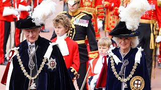 Traditionelle Gewänder Die Royals strahlen beim Garter Day [upl. by Evad]