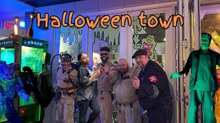 VLOGTOBER  Halloween Town [upl. by Annoyed888]