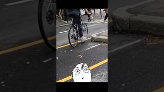 Lyskryss i Oslo er aldri kjedelig  Norsk short bikelifenorge norskyoutube motorsykkel [upl. by Ahsinid73]