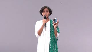 Kannada Patriotic song by Neela of Chitrakoota School Bangalore [upl. by Goetz510]