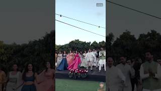 🥰🥰 wedding bollywood dance indianwedding bride sangeetdance haldidance love currentlagare [upl. by Enilkcaj]