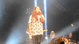 quot J AI 20 ans quot AMEL BENT à LONGUENESSE [upl. by Rodnas]