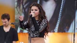 Selena Gomez  Love You Like A Love Song LIVE GMASelena 2013 [upl. by Lorien]