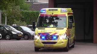 A1 AMBULANCE 13189 VERLAAT MET SPOED DE POST IN ZAANDAM [upl. by Reifnnej]