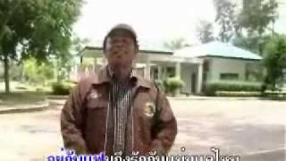 นกกรงหัวจุก นายควั่น ภูคาwmv [upl. by Picco]