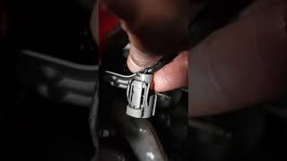 How to change a VTEC Honda Civic Type R ep3 solenoid [upl. by Nylzzaj]