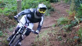 Saracen Myst X Downhill Bike [upl. by Ronica]