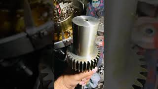 Spur shaft cutting on gear shaper ghaniengineeringwork [upl. by Fabria]