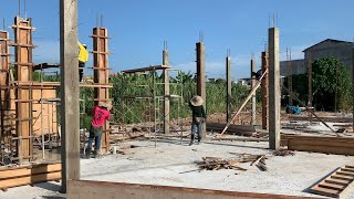 Concrete Column Construction Process  Traditional Timber Formwork  Reinforcement  Shuttering Work [upl. by Odlanar]