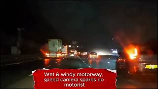 M62 motorway speed camera flashed and caught a speeding motorist [upl. by Trisa]