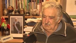 Pepe Mujica quotQuise cambiar el mundo y no pudequot  Morfi [upl. by Tomasine]