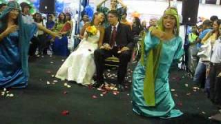 La mejor danza arabe en bodas Entrada de los novios DanzArabia danza con candelabros [upl. by Prasad]