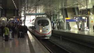 Frankfurt Flughafen Fernbahnhof Szenen mit ICE 3 [upl. by Yup]