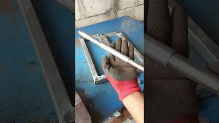 how a craftsman makes door hinges welding [upl. by Gershon975]