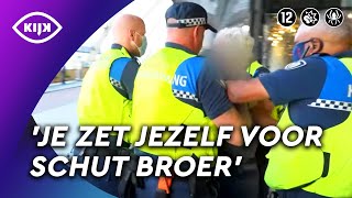 Omstanders ESCALEREN tijdens dienst van HANDHAVERS  Overtreders  KIJK Aflevering S6A4 [upl. by Aekim]