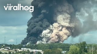 Chemical Fire At Georgia Biolab  ViralHog [upl. by Mini175]